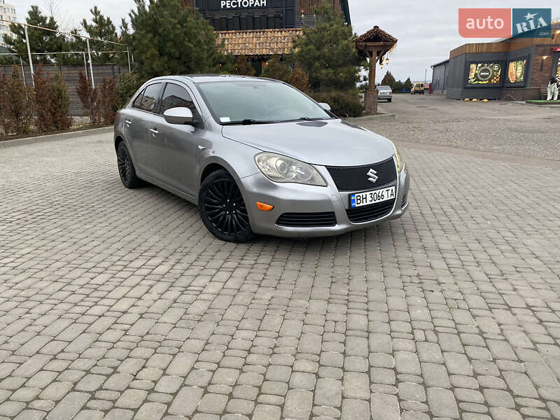 Suzuki Kizashi (2011)