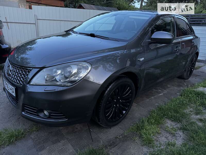 Suzuki Kizashi (2011)