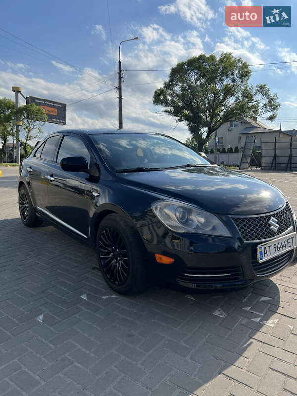 Suzuki Kizashi (2012)