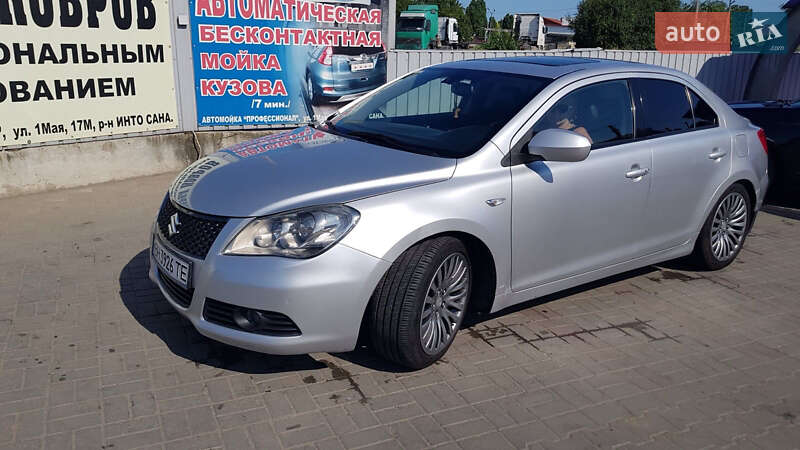 Suzuki Kizashi (2011)