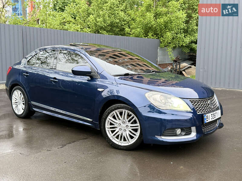 Suzuki Kizashi (2012)
