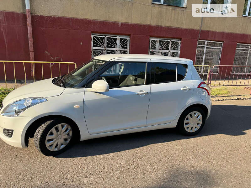 Suzuki Swift (2011)