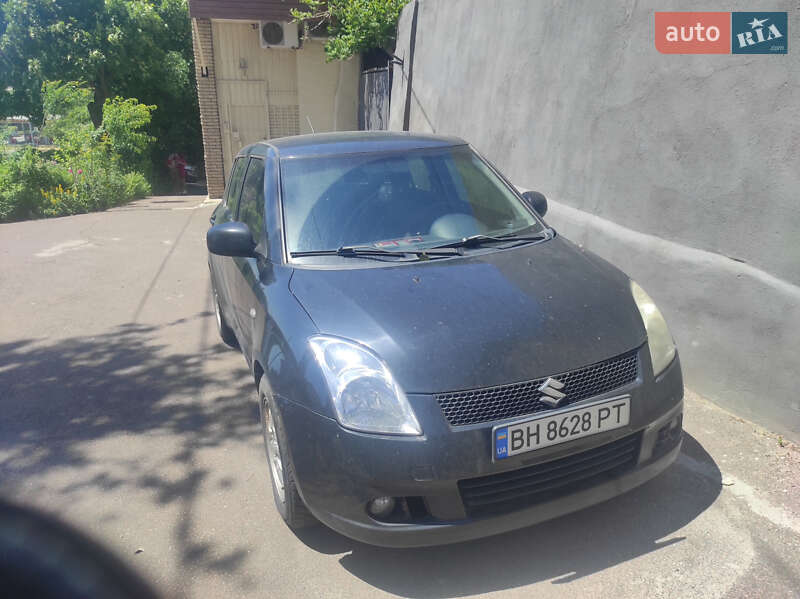 Suzuki Swift (2007)