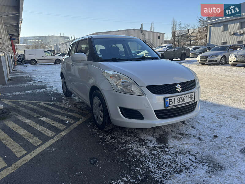 Suzuki Swift (2012)