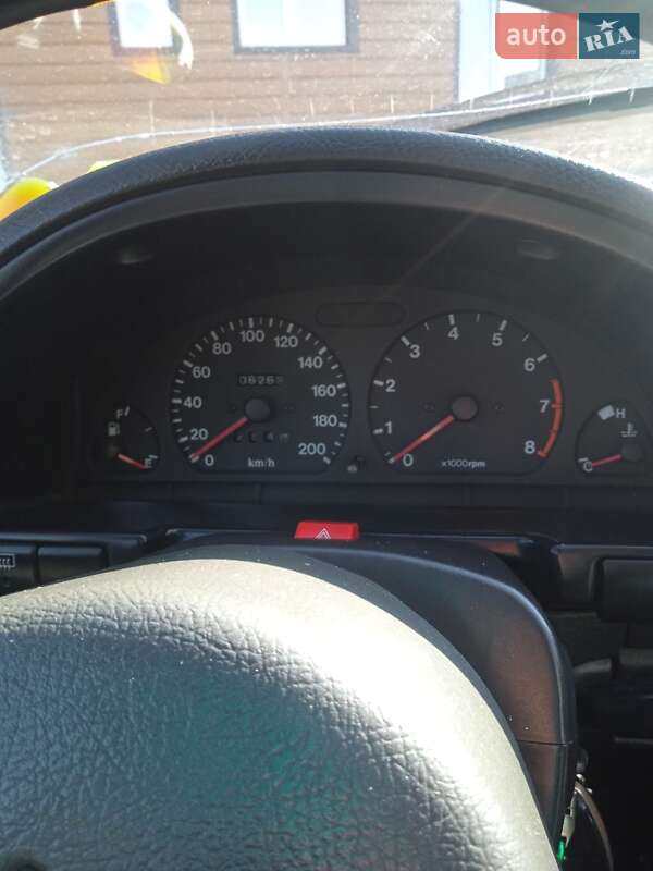 Suzuki Swift (1994)