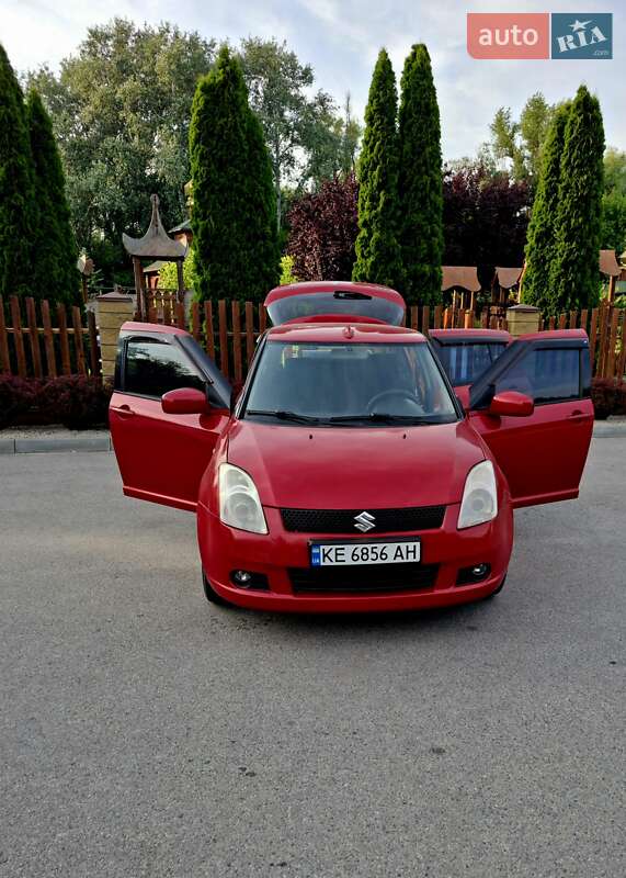 Suzuki Swift (2005)