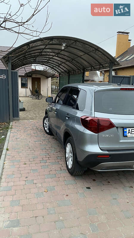 Suzuki Vitara (2022)