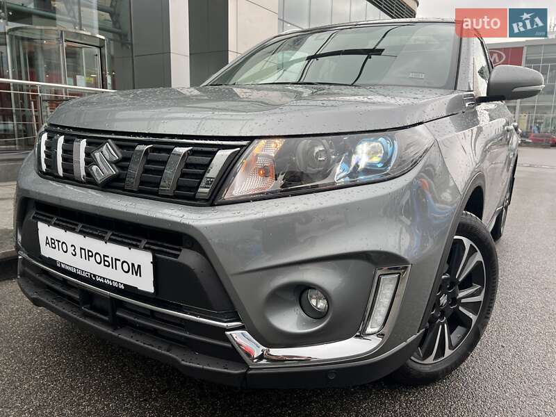Suzuki Vitara (2020)