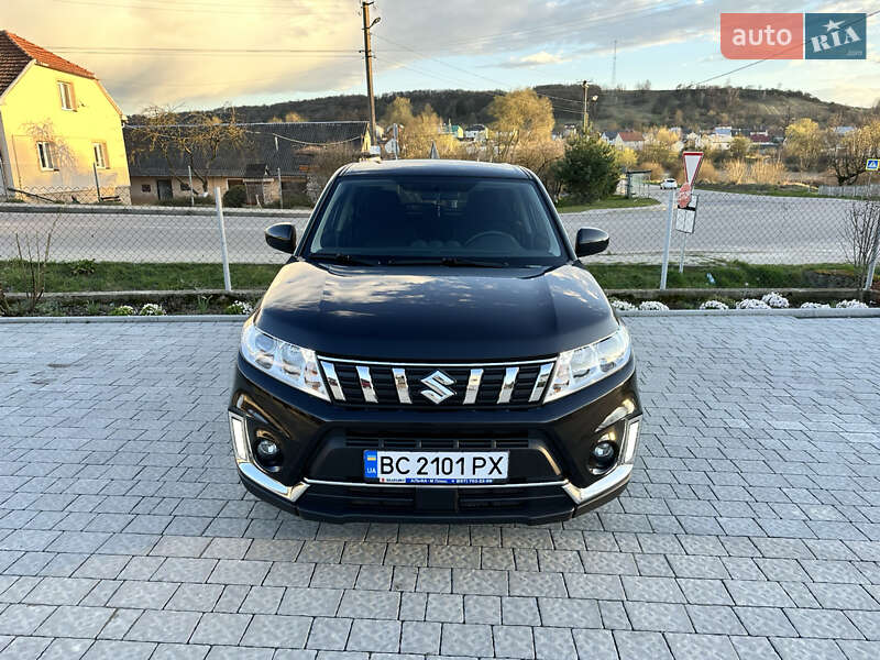 Suzuki Vitara (2021)