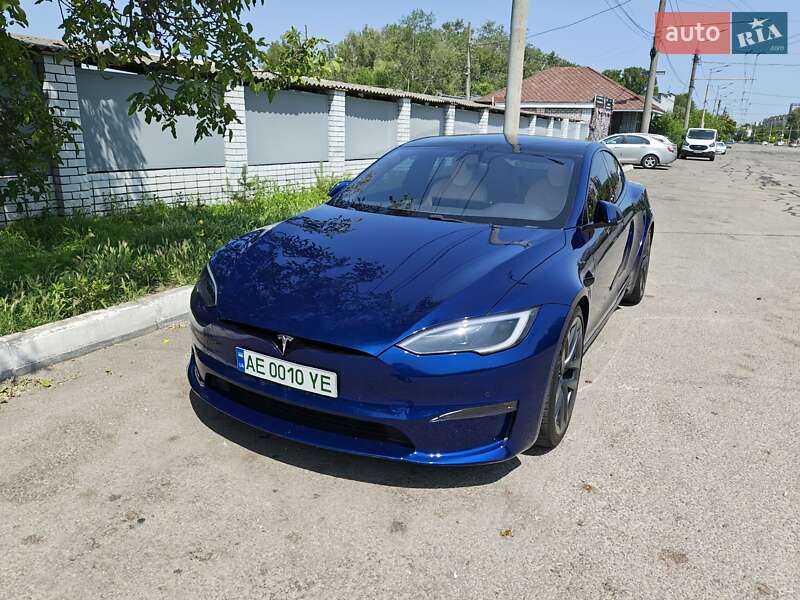 Tesla Model s (2022)