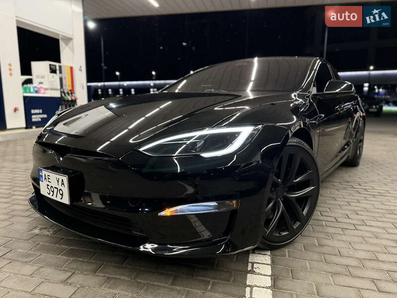 Tesla Model s (2022)