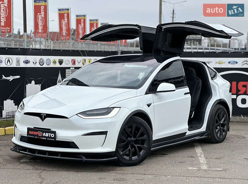 Tesla Model x (2022)