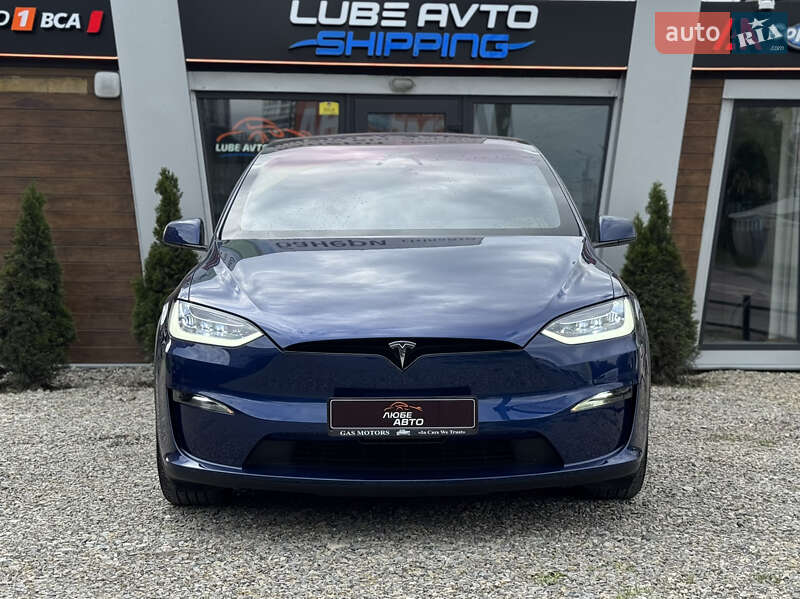 Tesla Model x (2022)
