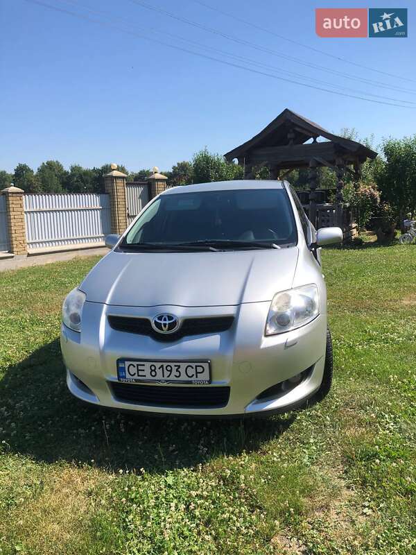 Toyota Auris (2007)