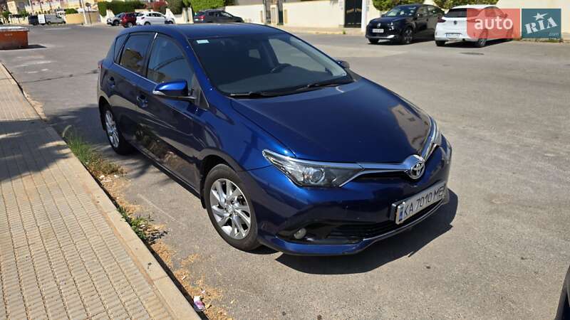 Toyota Auris (2015)