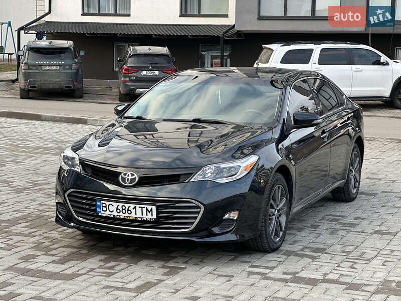 Toyota Avalon (2015)