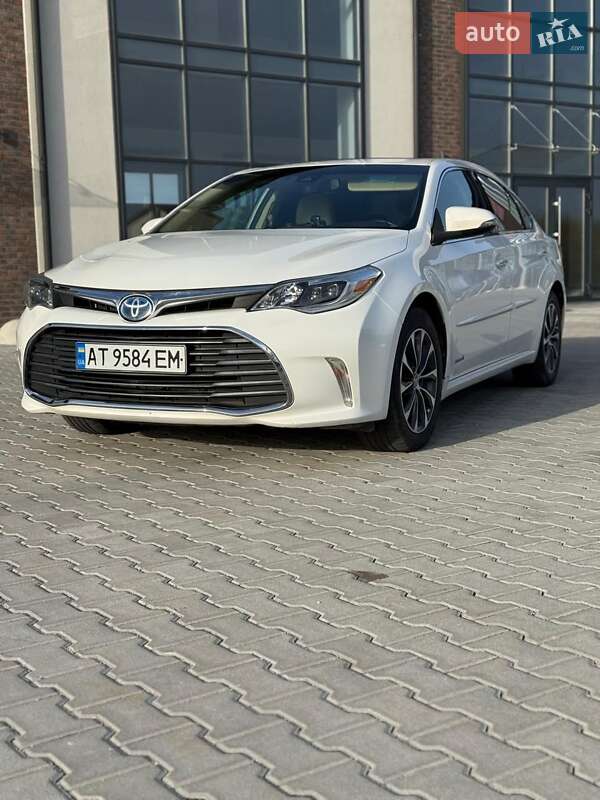 Toyota Avalon (2017)