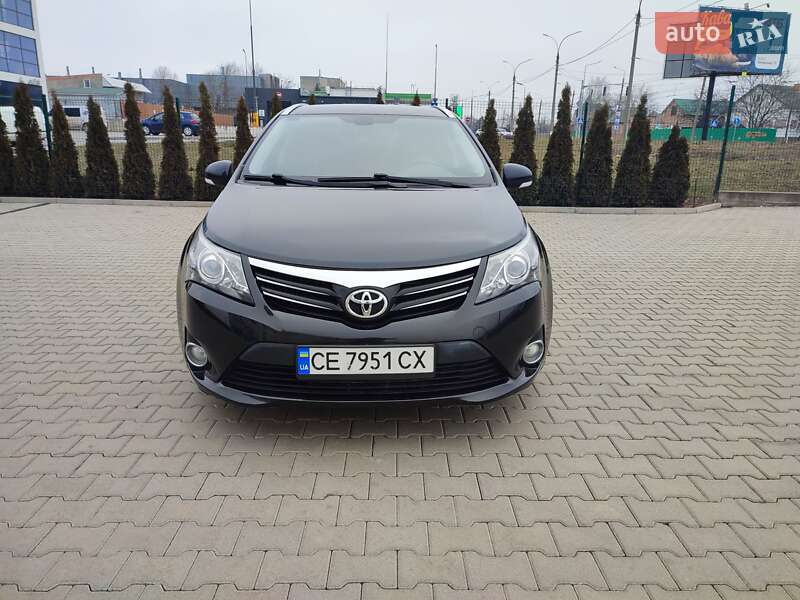 Toyota Avensis (2013)