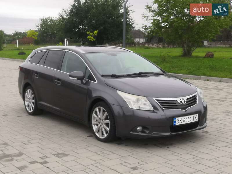 Toyota Avensis (2009)