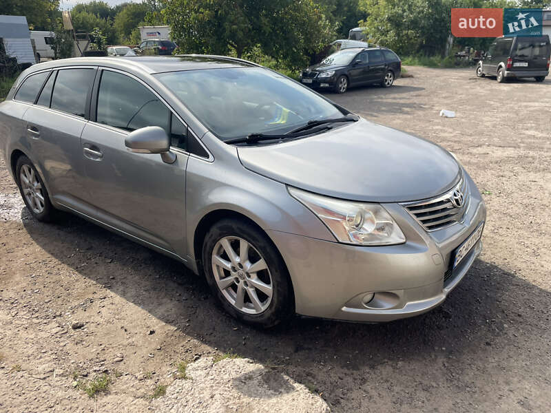 Toyota Avensis (2009)