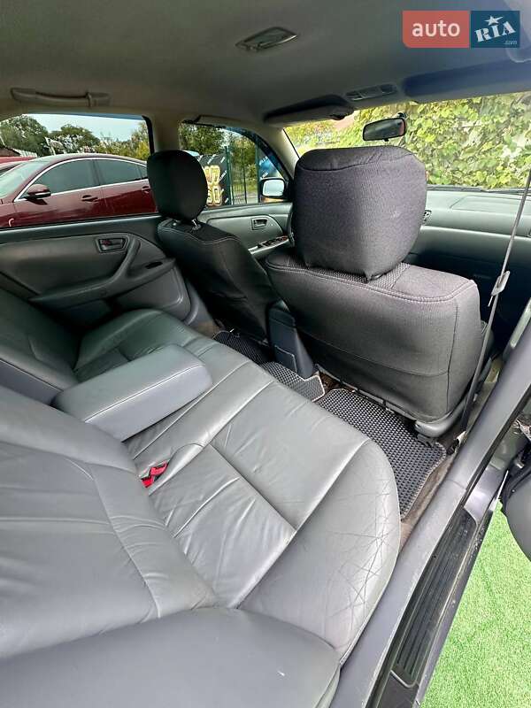 Toyota Camry (1996)