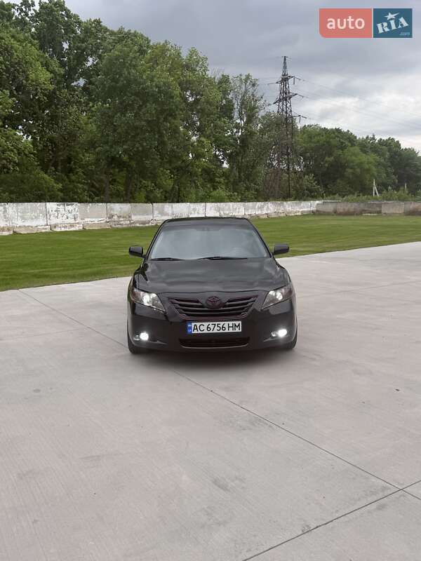 Toyota Camry (2008)