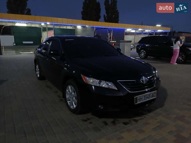 Toyota Camry (2006)