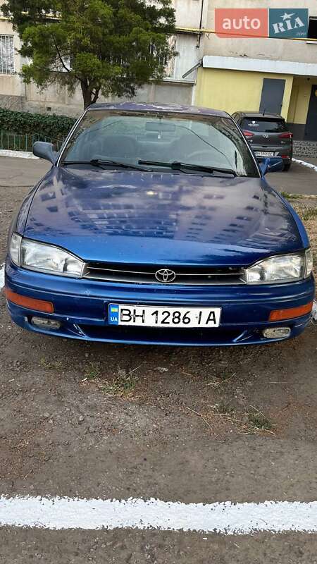 Toyota Camry (1992)