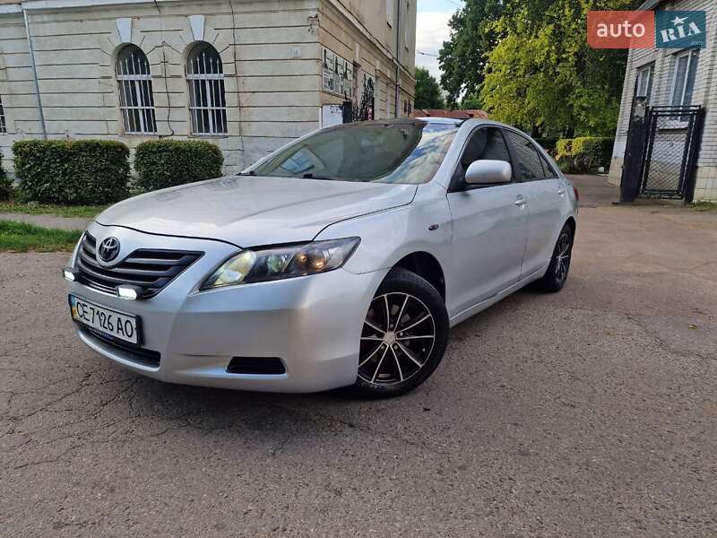 Toyota Camry (2008)