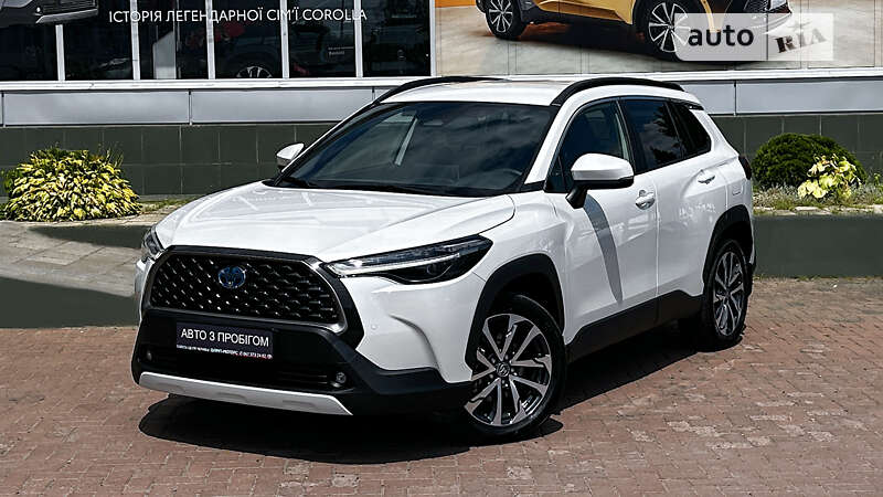 Toyota Corolla cross hybrid (2022)
