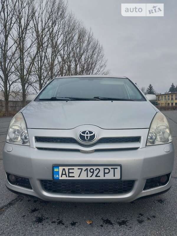 Toyota Corolla verso (2006)
