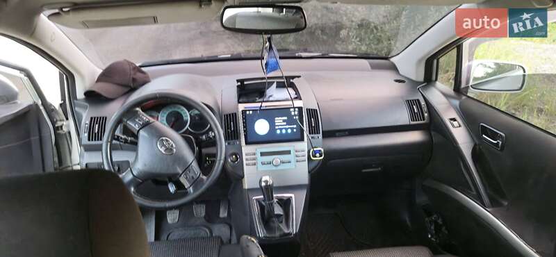 Toyota Corolla verso (2006)