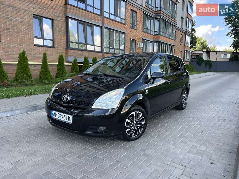 Toyota Corolla verso (2006)