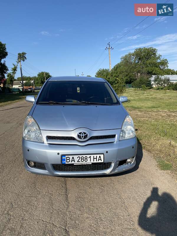 Toyota Corolla verso (2005)
