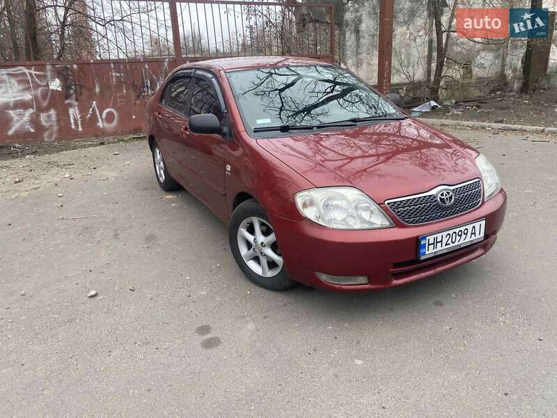 Toyota Corolla (2001)