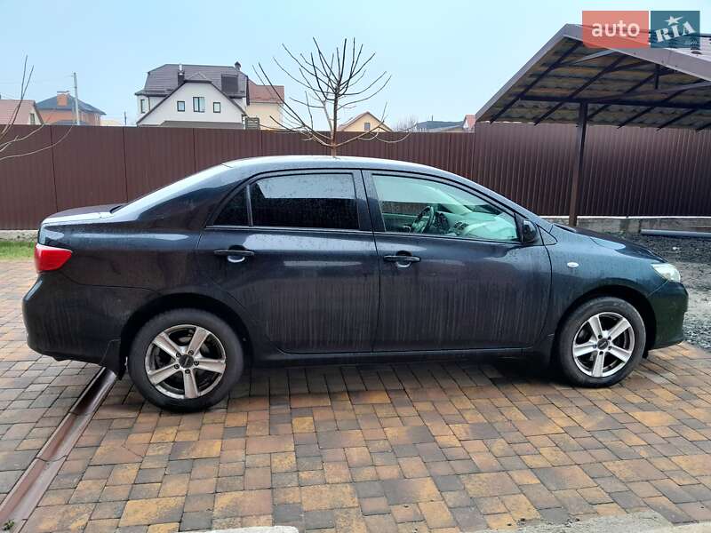 Toyota Corolla (2009)