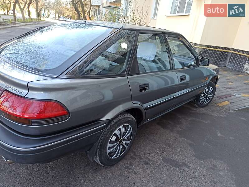 Toyota Corolla (1990)