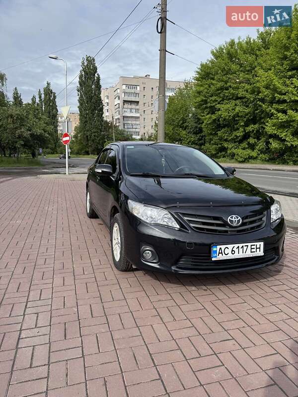 Toyota Corolla (2011)