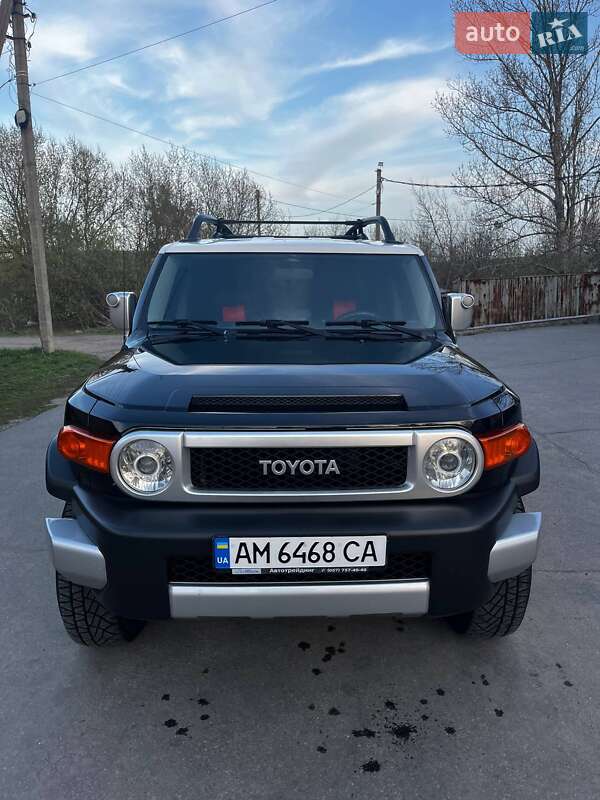 Toyota Fj cruiser (2008)