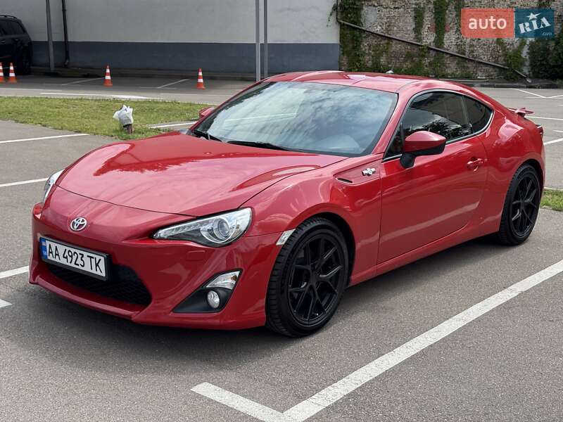 Toyota Gt 86 (2012)