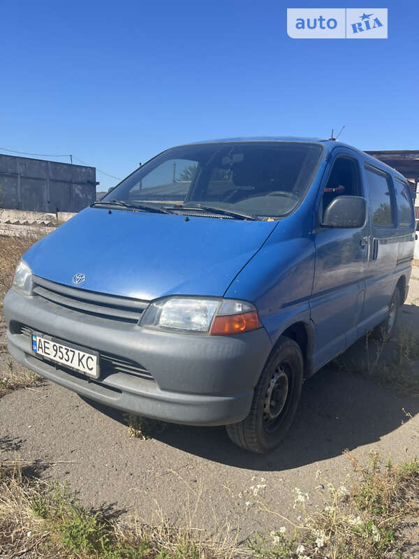 Toyota Hiace (2001)