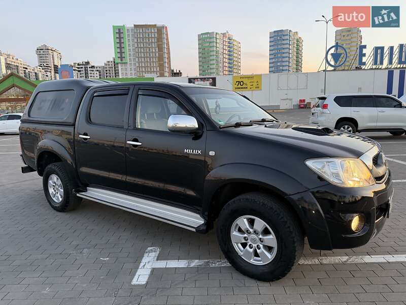 Toyota Hilux (2010)