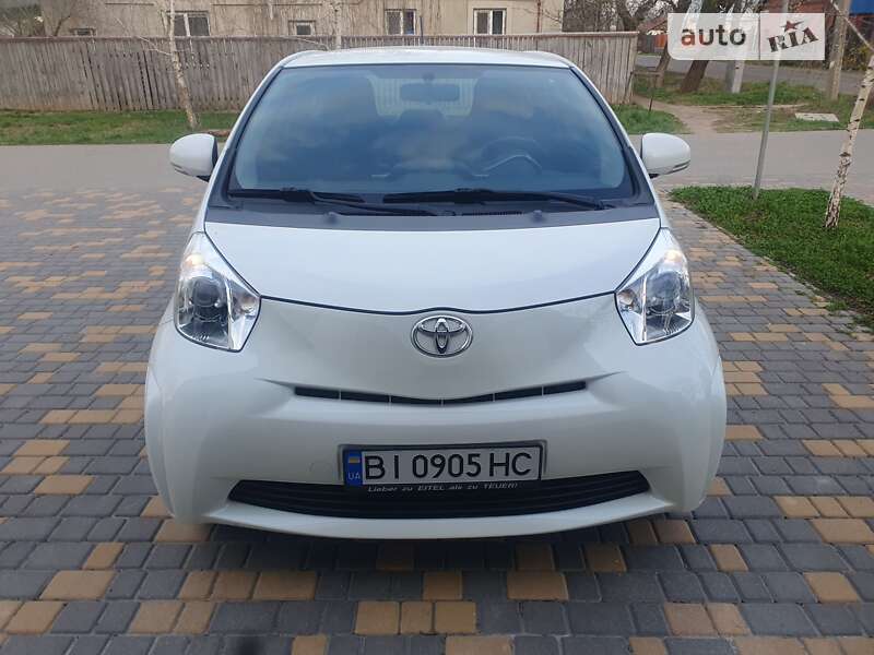 Toyota Iq (2009)