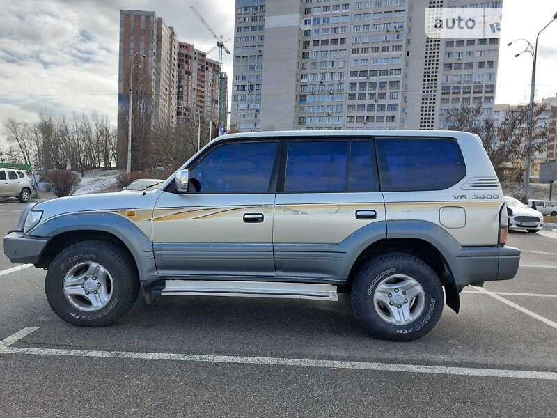 Toyota Land cruiser prado (1999)