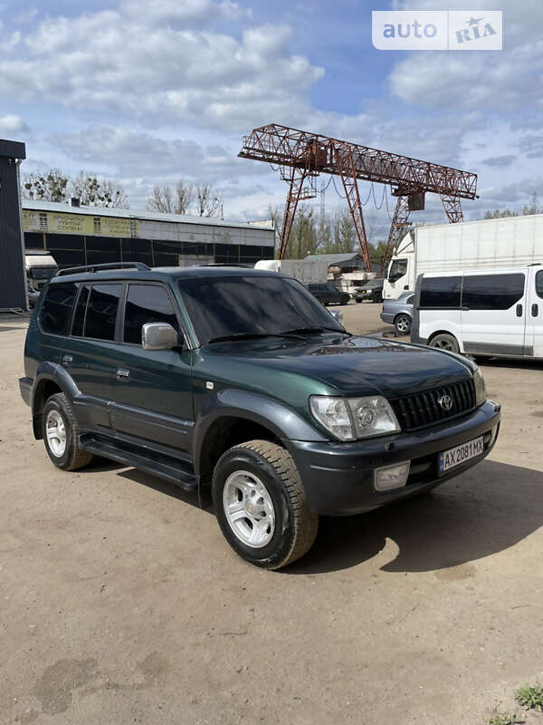 Toyota Land cruiser prado (2000)