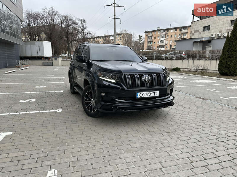 Toyota Land cruiser prado (2019)