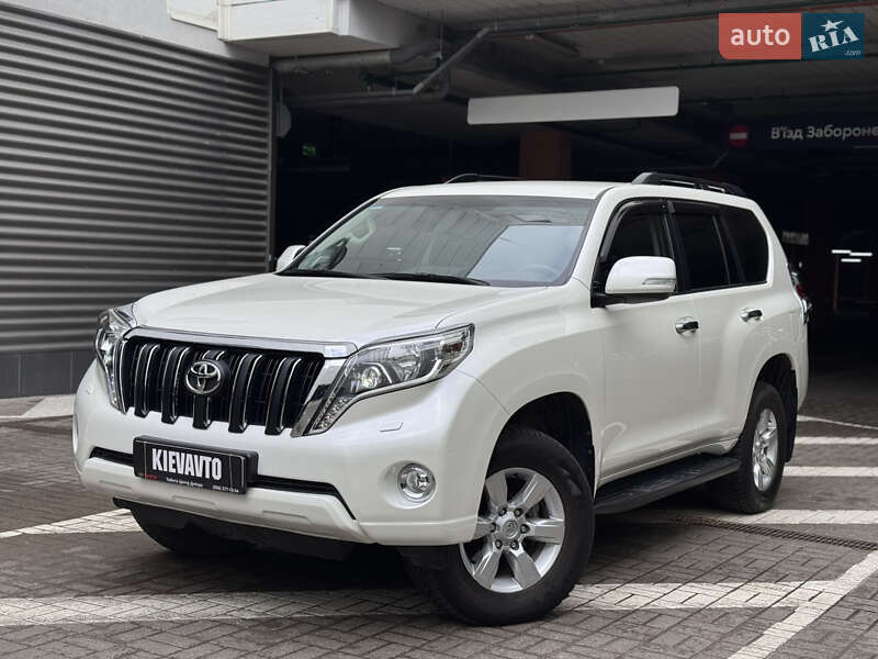 Toyota Land cruiser prado (2017)