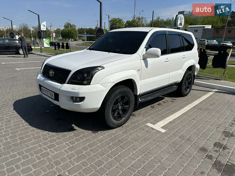 Toyota Land cruiser prado (2008)