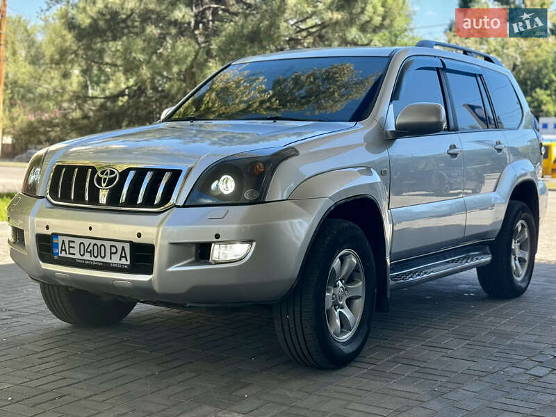 Toyota Land cruiser prado (2006)
