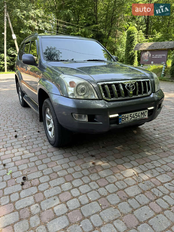 Toyota Land cruiser prado (2005)
